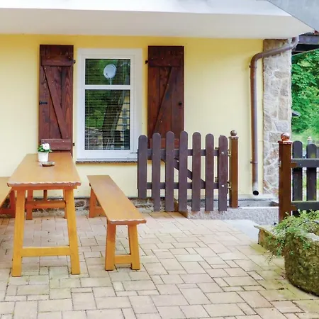 Amazing In With Kitchen Apartment